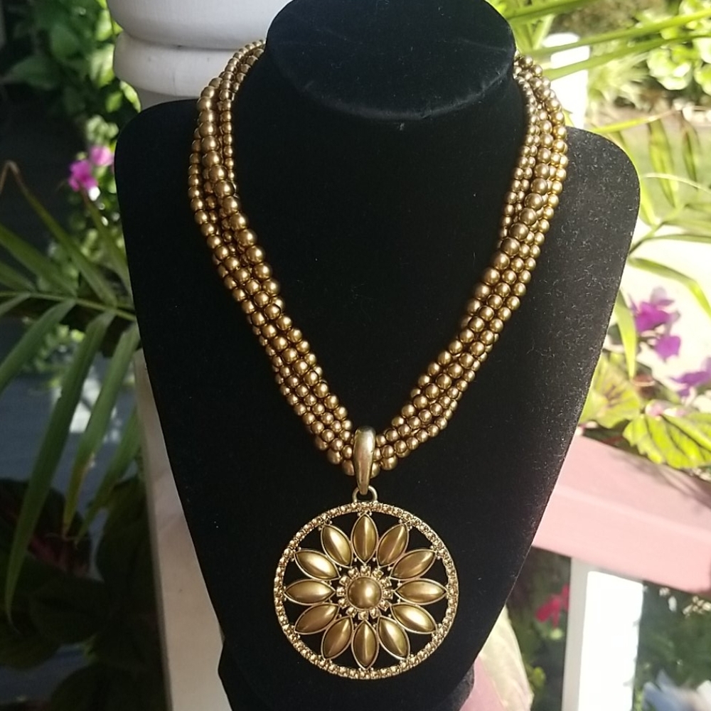 Bohm unique flowered swarovski crystal necklace